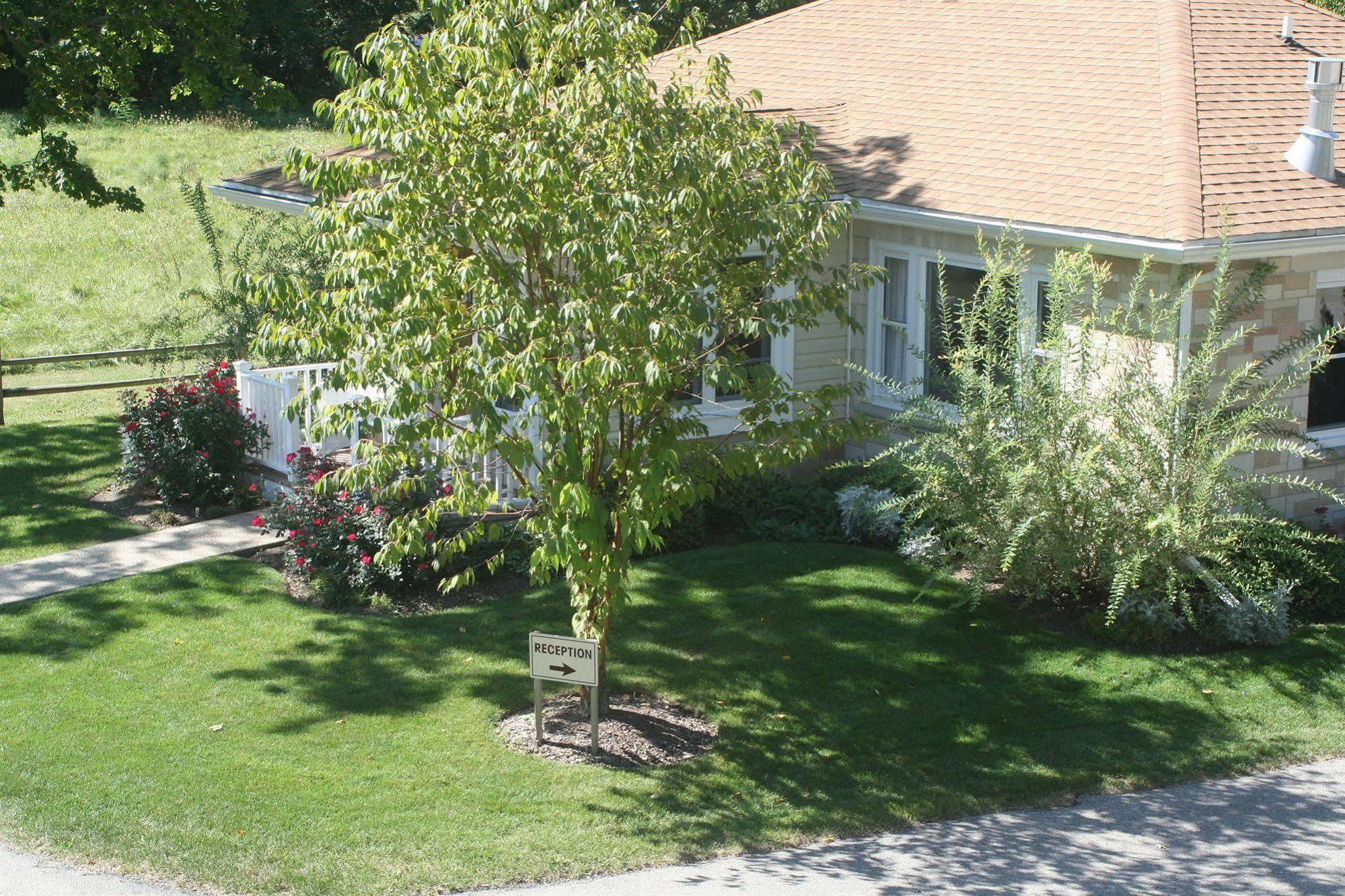 Seven Oaks Bed & Breakfast Lake Geneva Exterior foto